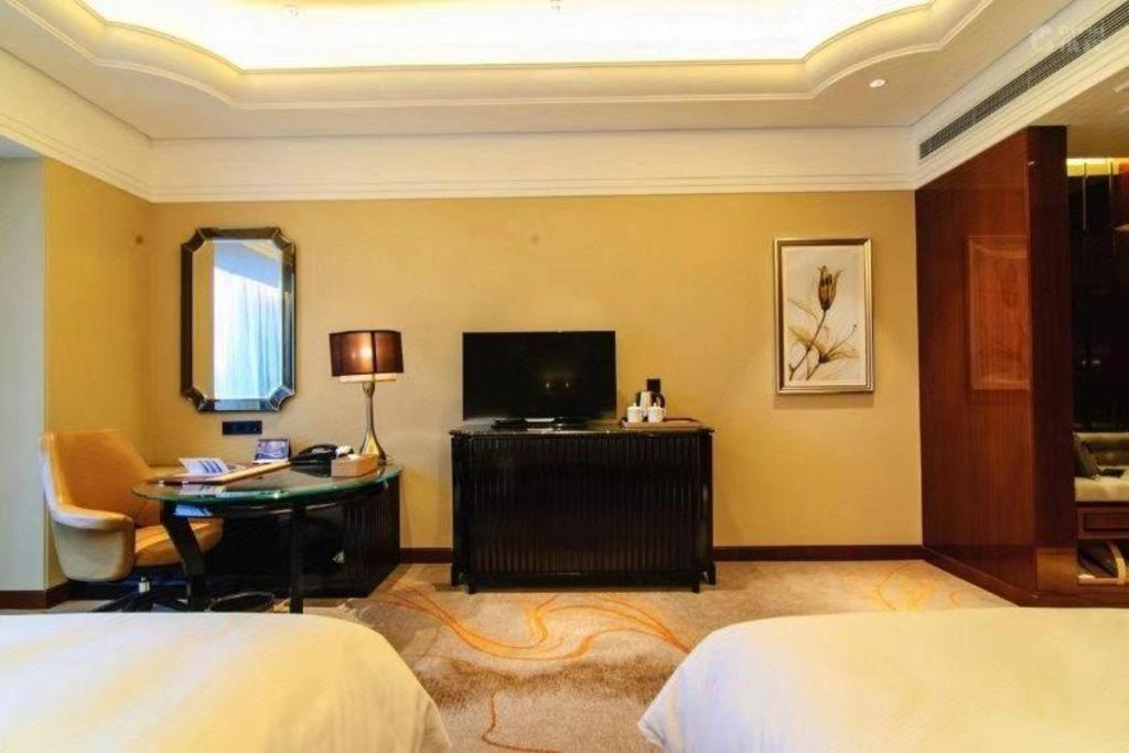 Wyndham Grand Plaza Royale Xianglin Shaoyang Hotel Buitenkant foto