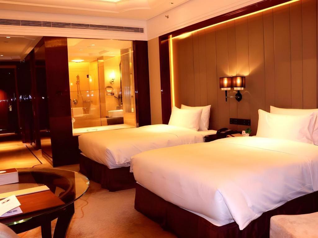Wyndham Grand Plaza Royale Xianglin Shaoyang Hotel Buitenkant foto