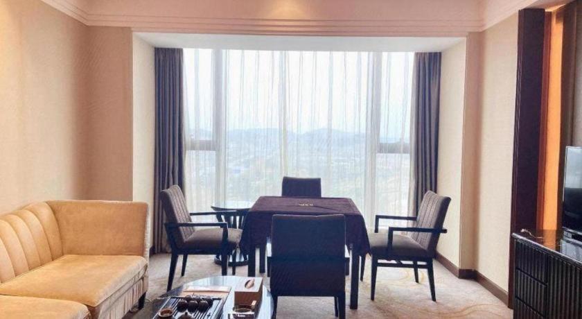 Wyndham Grand Plaza Royale Xianglin Shaoyang Hotel Buitenkant foto